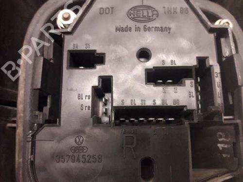 Right taillight VW PASSAT B3/B4 (3A2, 35I) 1.8 | BP21456685C35 