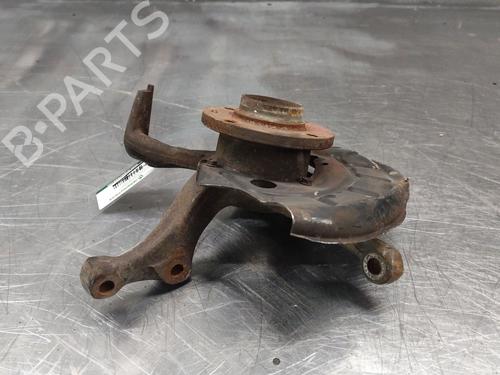 Used Right front steering knuckle Right front steering knuckle VW GOLF III (1H1) 1.6 (75 hp) 33906435 33906435