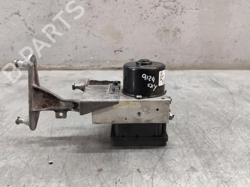 Used ABS pump MERCEDES-BENZ C-CLASS (W203) [2000-2007]  28825315