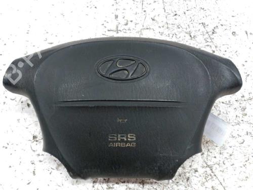 Used Driver airbag HYUNDAI H-1 Van (A1) [1997-2008]  21445865