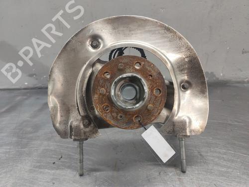 Used Left front steering knuckle BMW 4 Convertible (G23, G83) M4 Competition M xDrive (510 hp) 33160585