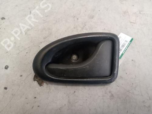 Used Front right interior door handle RENAULT MASTER II Platform/Chassis (ED/HD/UD) [1997-2013]  22310086