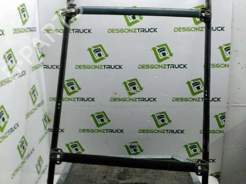 Used Roof bar KIA CARNIVAL II (GQ) [1999-2007]  21444812
