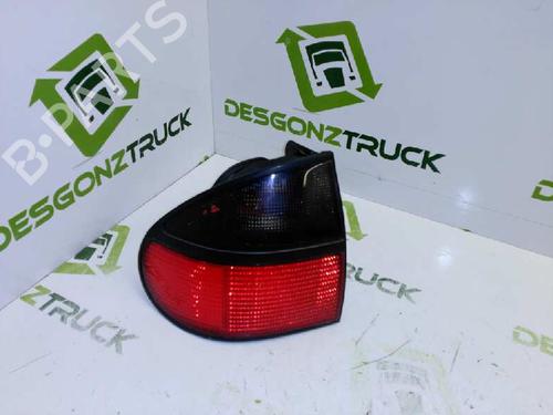 Used Left taillight RENAULT LAGUNA I (B56_, 556_) [1993-2002]  21425005