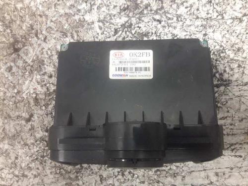 Airco bedieningspaneel KIA CARENS II MPV (FJ) 2.0 CRDi | BP21467514I5 