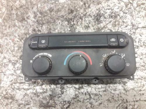 Used Climate control CHRYSLER VOYAGER / GRAND VOYAGER IV (RG) 2.5 CRD (143 hp) 21431998