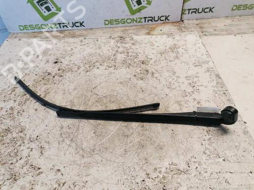 Used Front windshield wiper arm SEAT LEON (1P1) [2005-2013]  21479649
