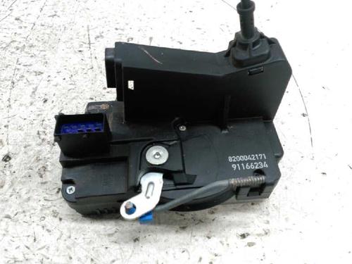 Used Front right lock NISSAN PRIMASTAR Bus (X83) [2001-2025]  21439765