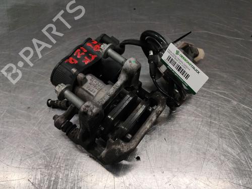 Used Right rear brake caliper Right rear brake caliper MERCEDES-BENZ GLA (H247) GLA 200 d (247.712) (150 hp) 33027225 33027225