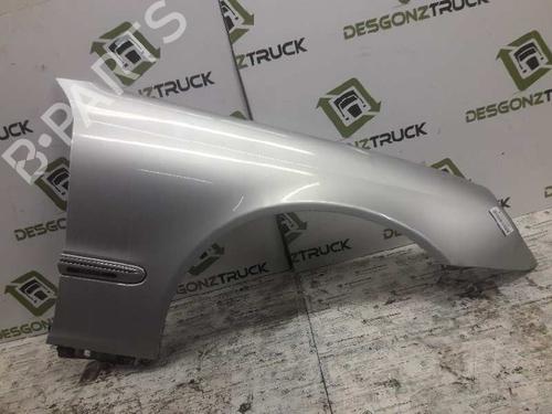 Used Right front fenders Right front fenders MERCEDES-BENZ C-CLASS (W203) [2000-2007] 35800793 35800793