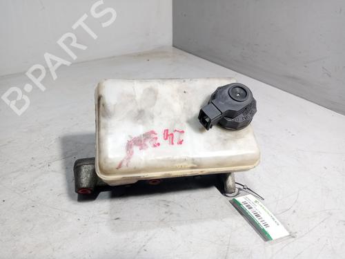 Used Brake master cylinder Brake master cylinder IVECO DAILY II Van 49-12 V (15154204, 15154211, 15154215, 15154217,... (122 hp) 40063795 40063795