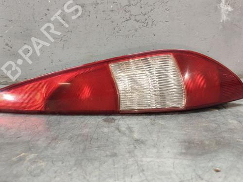 Used Right taillight FORD MONDEO III Turnier (BWY) 2.0 TDCi (130 hp) 27341299