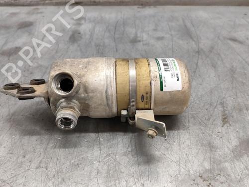 Aircondition fordamper VW PASSAT B5 (3B2) [1996-2001]  28818505
