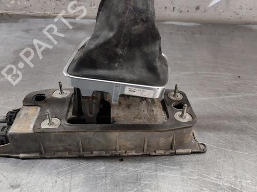 Gear lever VW TIGUAN (5N_) 2.0 TDI 4motion | BP32282748M90