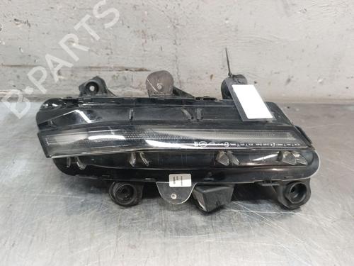 Używane Światło przeciwmgłowe przednie lewe PEUGEOT 5008 II (MC_, MJ_, MR_, M4_) 1.5 BlueHDi 130 (MCYHZJ, MCYHZR, MCYHZX) (131 hp) 30878629