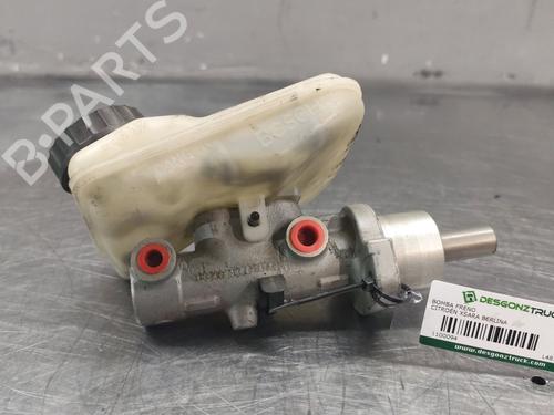 Used Brake master cylinder Brake master cylinder CITROËN XSARA (N1) 1.6 16V (109 hp) 33570805 33570805