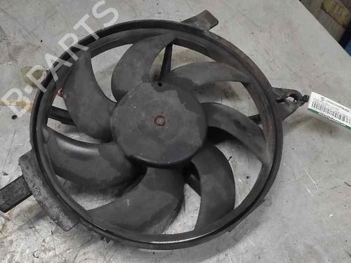 Used Radiator fan MERCEDES-BENZ VITO Van (W638) [1997-2003]  21410445