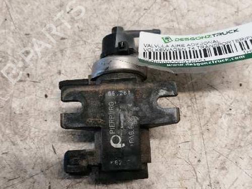 Used Electronic sensor VW TRANSPORTER T4 Bus (70B, 70C, 7DB, 7DK, 70J, 70K, 7DC, 7DJ) [1990-2004]  22786372