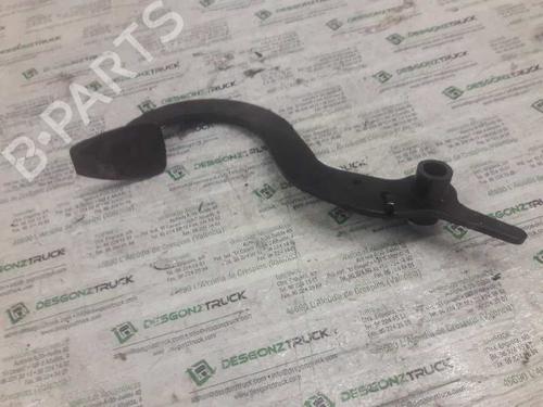 Used Break pedal MERCEDES-BENZ SPRINTER 2-t Van (B901, B902) [1995-2006]  21470156
