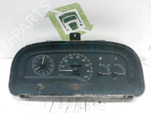 Used Instrument cluster RENAULT TRAFIC Van (T_, P_, V_) [1989-2002]  21430425