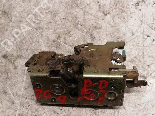 Used Front right lock MERCEDES-BENZ VITO Van (W638) [1997-2003]  21479372