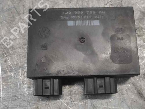 Elektronisk modul VW GOLF IV (1J1) [1997-2008]  21405944