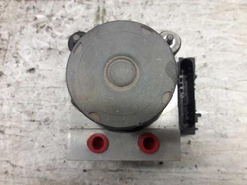 Used ABS pump OPEL CORSA C (X01) [2000-2009]  21457575