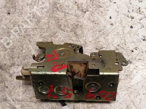 Used Front left lock MERCEDES-BENZ VITO Van (W638) [1997-2003]  21479373