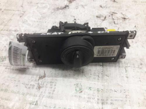 Used Climate control SEAT IBIZA II (6K1) 1.4 (60 hp) 21470047