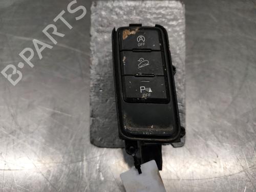 Used Switch Switch KIA SPORTAGE IV (QL, QLE) 1.7 CRDi (116 hp) 32843579 32843579