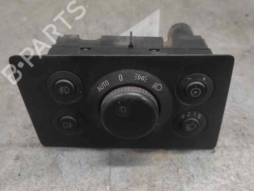 Used Headlight switch OPEL ZAFIRA / ZAFIRA FAMILY B (A05) [2005-2019]  21400985