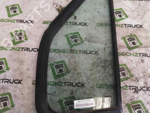 Used Front left quarter glass Front left quarter glass 39638442 39638442