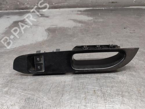 Used Left front window switch Left front window switch SEAT IBIZA III (6L1) 1.9 SDI (64 hp) 35776615 35776615