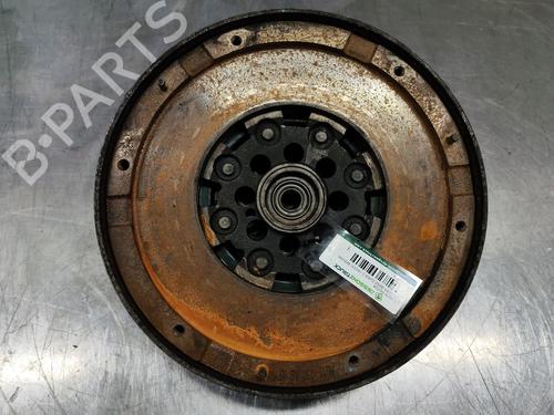 Used Flywheel MERCEDES-BENZ C-CLASS (W203) C 220 CDI (203.006) (136 hp) 31010695