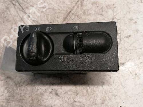 Used Headlight switch VW GOLF III (1H1) [1989-1998]  21480183