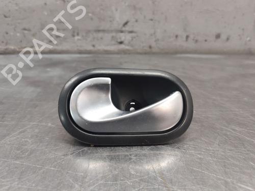 Venstre bagtil invendig håndtag RENAULT SCÉNIC II (JM0/1_) [2003-2010]  32008414