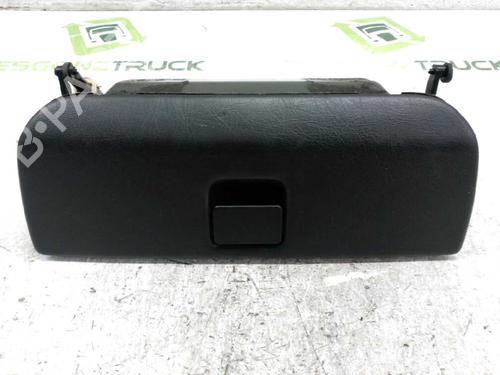 Used Glove box MERCEDES-BENZ M-CLASS (W163) ML 270 CDI (163.113) (163 hp) 21436661