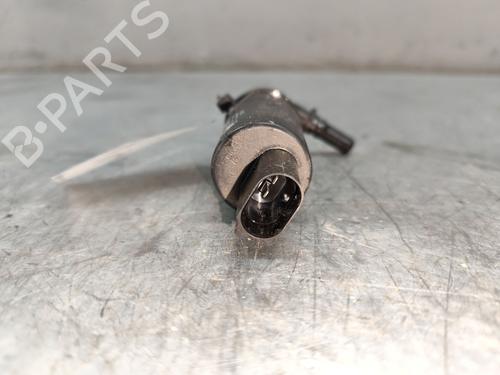 Washer pump BMW 3 (F30, F80) 320 d xDrive | BP24395452E24 
