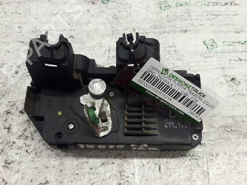 Used Rear left lock OPEL ZAFIRA A MPV (T98) [1999-2006]  21451256