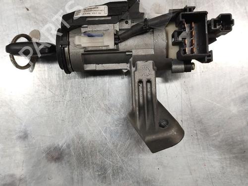 Used Ignition barrel TOYOTA COROLLA (_E12_) 2.0 D-4D (CDE120R, CDE120L_) (110 hp) 29559208