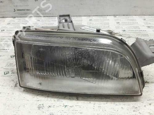Used Right headlight FIAT PUNTO (176_) 60 1.2 (176AP, 176AR, 176AQ, 176BB) (60 hp) 21452885