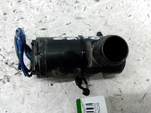Used Washer pump RENAULT LAGUNA I (B56_, 556_) [1993-2002]  21443280