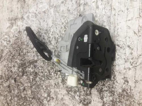Used Front right lock VW PASSAT B6 (3C2) [2005-2010]  21462395