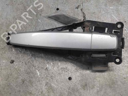Used Rear right exterior door handle OPEL ZAFIRA / ZAFIRA FAMILY B (A05) [2005-2019]  21400988