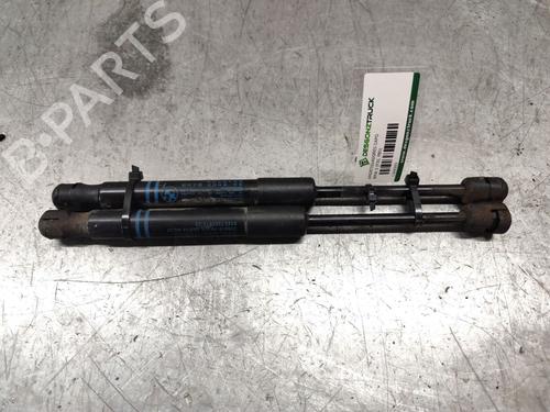 hood-lift-support-bmw-3-f30-f80-2011-2012-2013-2014-2015-2016-2017-2018-23189142 main image
