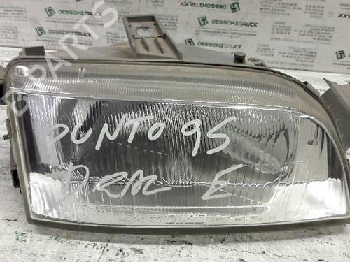 Used Right headlight FIAT PUNTO (176_) 1.4 GT Turbo (176AS_) (131 hp) 24679596