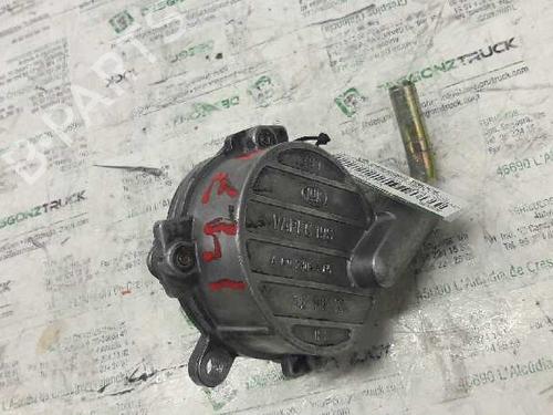 Used Vacuum pump MERCEDES-BENZ VITO Van (W638) [1997-2003]  21453628