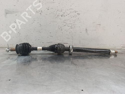 Used Right front driveshaft INFINITI Q30 1.5 D (109 hp) 31136981