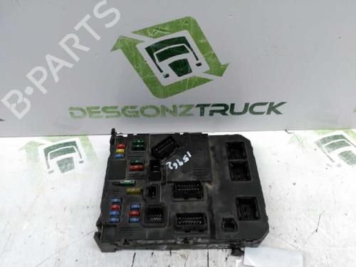 Used Fuse box PEUGEOT 206 Hatchback (2A/C) [1998-2012]  21431498