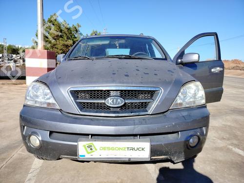 Brugte KIA SORENTO I (JC) 2.5 CRDi 4WD 4862071
